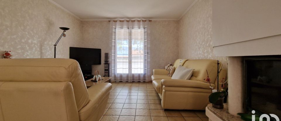 House 4 rooms of 92 m² in Blanquefort (33290)