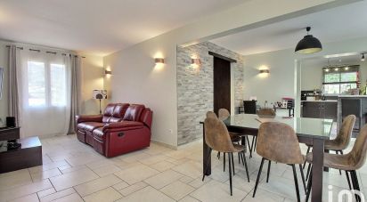 Maison 5 pièces de 132 m² à Les Omergues (04200)