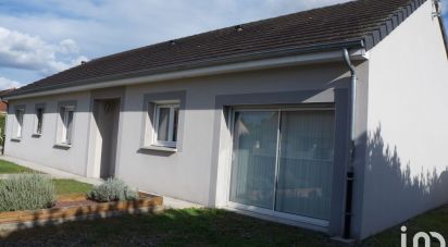 House 6 rooms of 125 m² in Villeneuve-sur-Allier (03460)