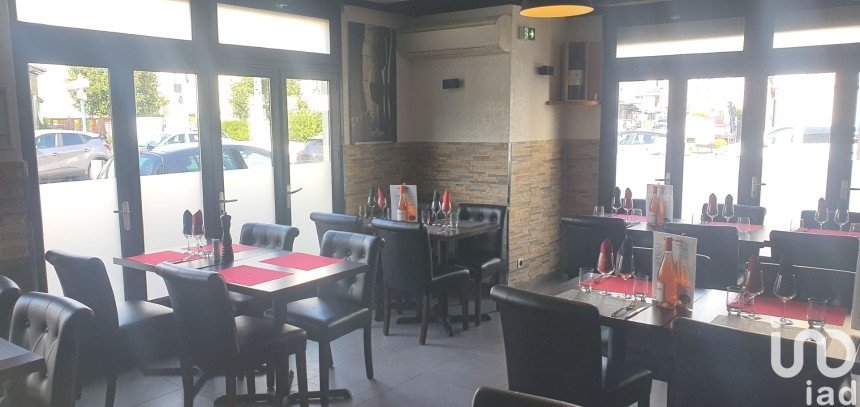 Restaurant of 105 m² in Savigny-sur-Orge (91600)