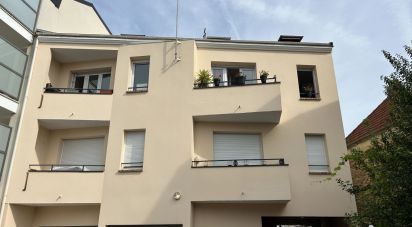 Apartment 2 rooms of 44 m² in Sainte-Geneviève-des-Bois (91700)