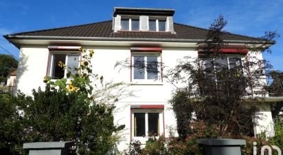 House 8 rooms of 160 m² in Gruchet-le-Valasse (76210)