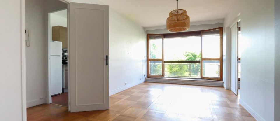 Appartement 2 pièces de 62 m² à Saint-Cloud (92210)