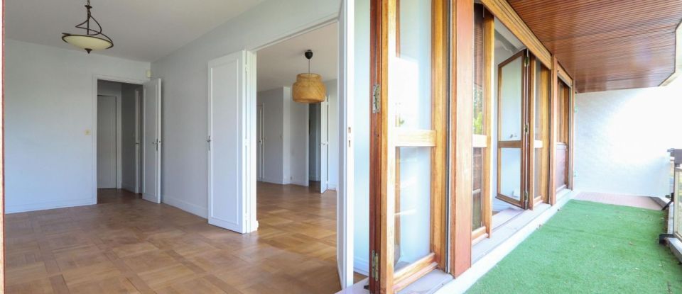 Appartement 2 pièces de 62 m² à Saint-Cloud (92210)