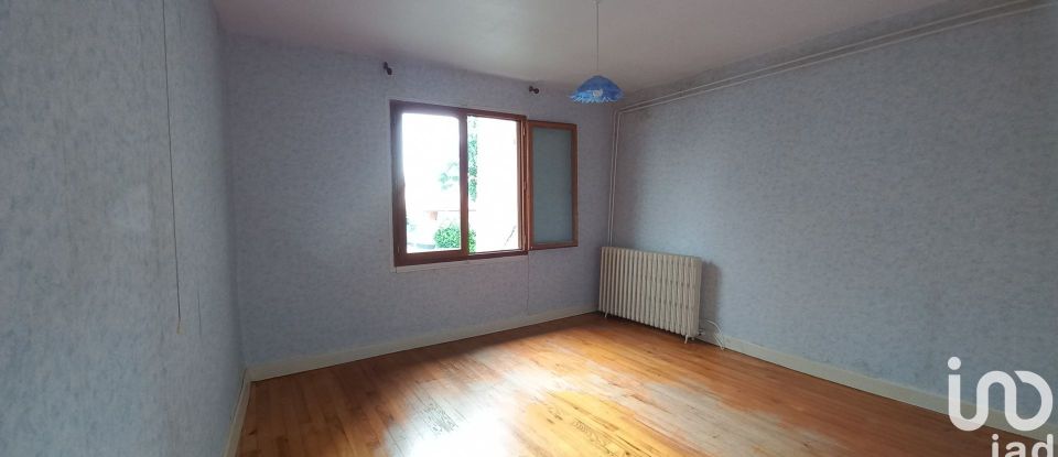 House 5 rooms of 80 m² in Bergonne (63500)