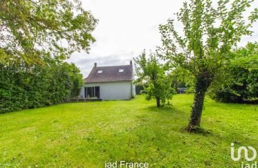 House 4 rooms of 85 m² in Bréval (78980)