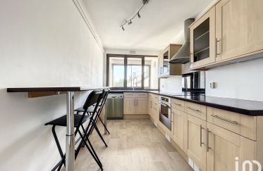 Apartment 4 rooms of 78 m² in Chelles (77500)