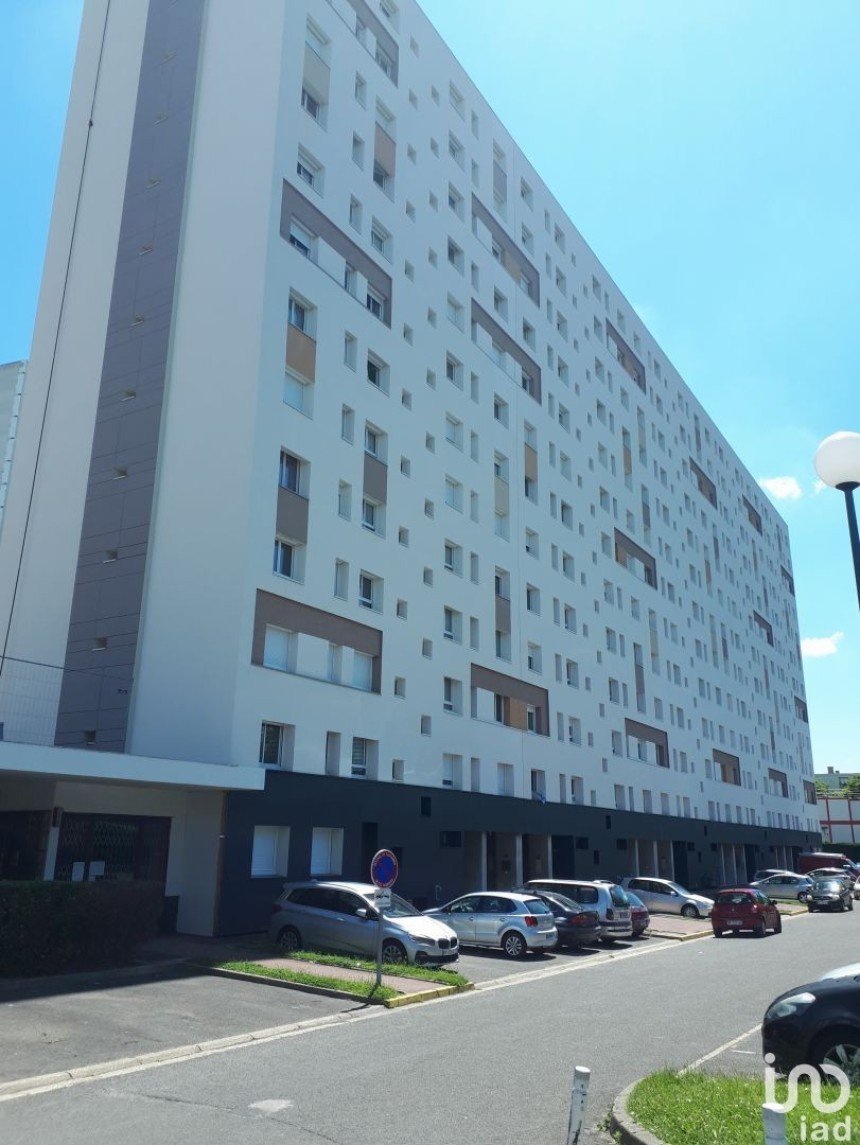 Appartement 3 pièces de 61 m² à Épinay-sur-Seine (93800)