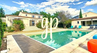 House 5 rooms of 174 m² in Cabrières-d'Avignon (84220)