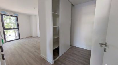 Appartement 4 pièces de 91 m² à Bordeaux (33100)