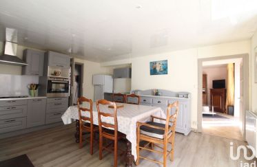 House 4 rooms of 112 m² in Broquiès (12480)