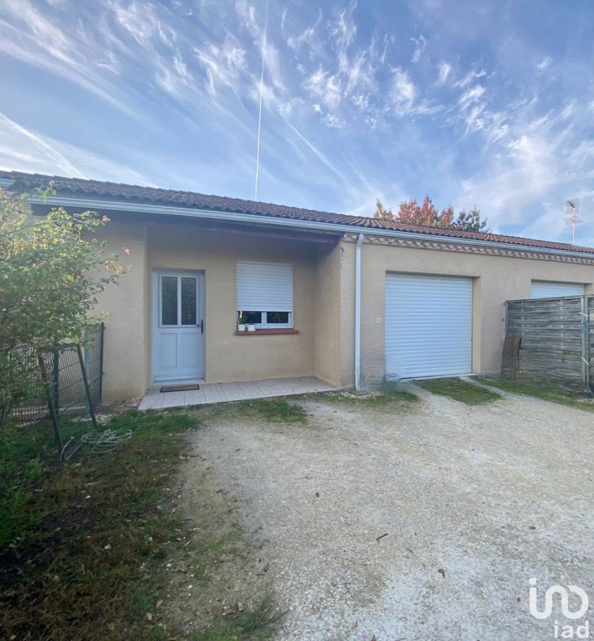 House 4 rooms of 75 m² in Sainte-Livrade-sur-Lot (47110)