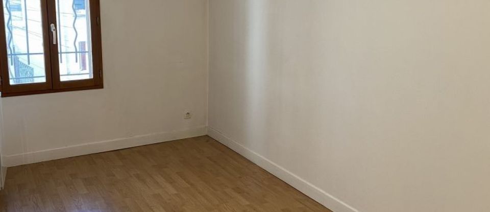 House 4 rooms of 93 m² in Aubière (63170)