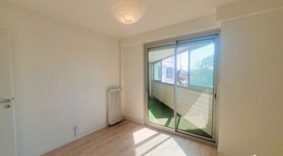 Apartment 3 rooms of 81 m² in Saint-Herblain (44800)