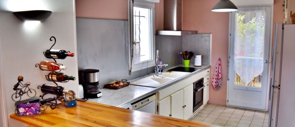 Apartment 4 rooms of 90 m² in Dammarie-les-Lys (77190)