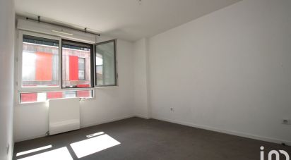 Appartement 2 pièces de 42 m² à Romainville (93230)