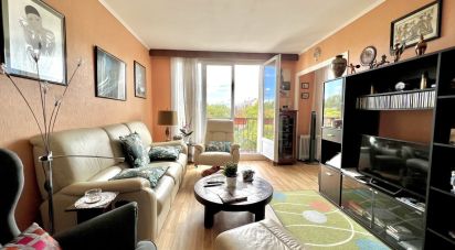 Apartment 4 rooms of 68 m² in Viry-Châtillon (91170)