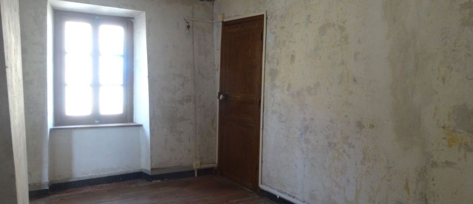 House 5 rooms of 80 m² in - (11220)