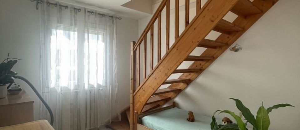House 5 rooms of 124 m² in Mitry-Mory (77290)