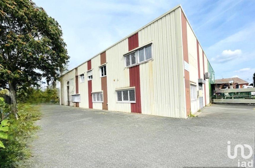 Building in Corbeil-Essonnes (91100) of 500 m²