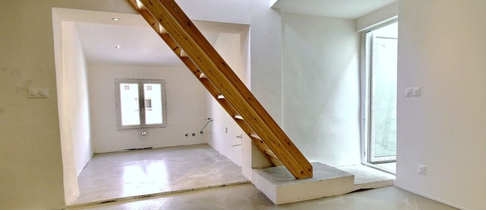 House 5 rooms of 92 m² in Trets (13530)