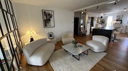 Appartement 3 pièces de 87 m² à Bordeaux (33100)