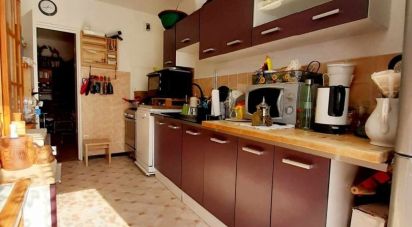 Apartment 4 rooms of 77 m² in Dijon (21000)