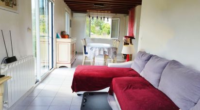 House 4 rooms of 75 m² in Camblanes-et-Meynac (33360)