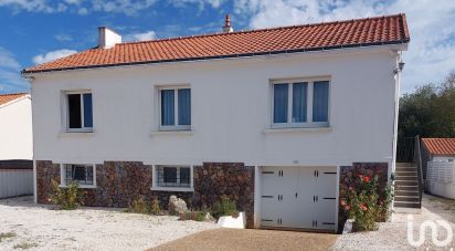 House 5 rooms of 94 m² in Coëx (85220)