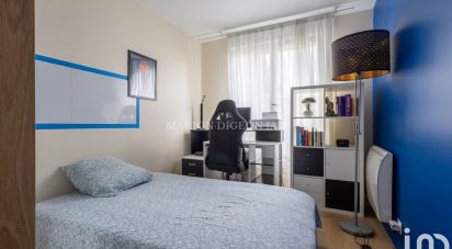 Apartment 3 rooms of 61 m² in Massy (91300)
