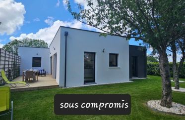 Maison 5 pièces de 135 m² à Basse-Goulaine (44115)