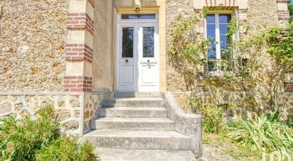 House 7 rooms of 210 m² in Lagny-sur-Marne (77400)