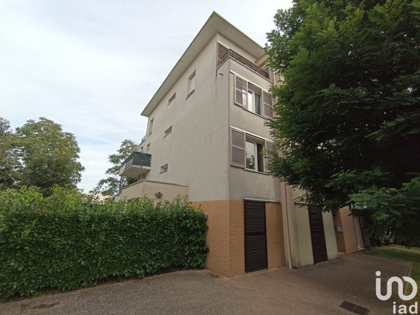 Appartement 3 pièces de 63 m² à Mitry-Mory (77290)