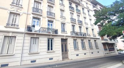 Apartment 5 rooms of 109 m² in Saint-Chamond (42400)