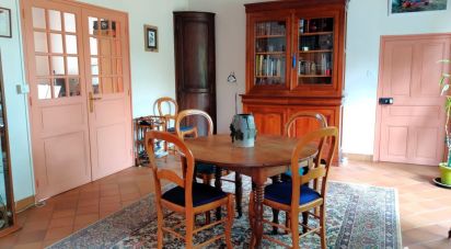 House 8 rooms of 180 m² in Bannalec (29380)