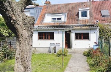 House 4 rooms of 72 m² in Lille (59000)