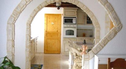 House 5 rooms of 180 m² in Treilles (11510)