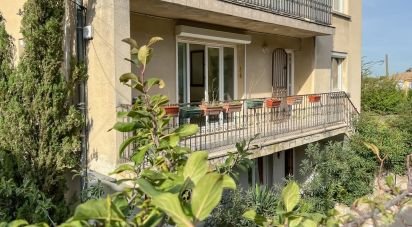 Apartment 4 rooms of 86 m² in Simiane-Collongue (13109)