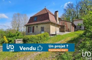 House 3 rooms of 156 m² in Loubressac (46130)