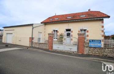 House 5 rooms of 155 m² in Ouzouer-sur-Trézée (45250)
