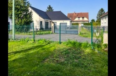 Land of 350 m² in Grand-Couronne (76530)
