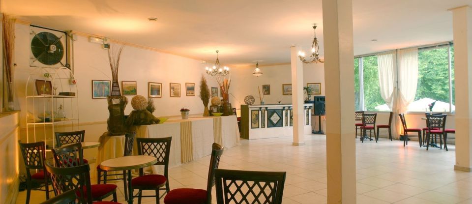 Hôtel-restaurant de 950 m² à Cernay-la-Ville (78720)