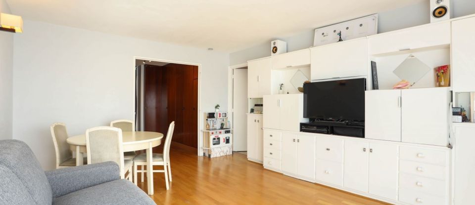 Apartment 2 rooms of 45 m² in Paris (75011)