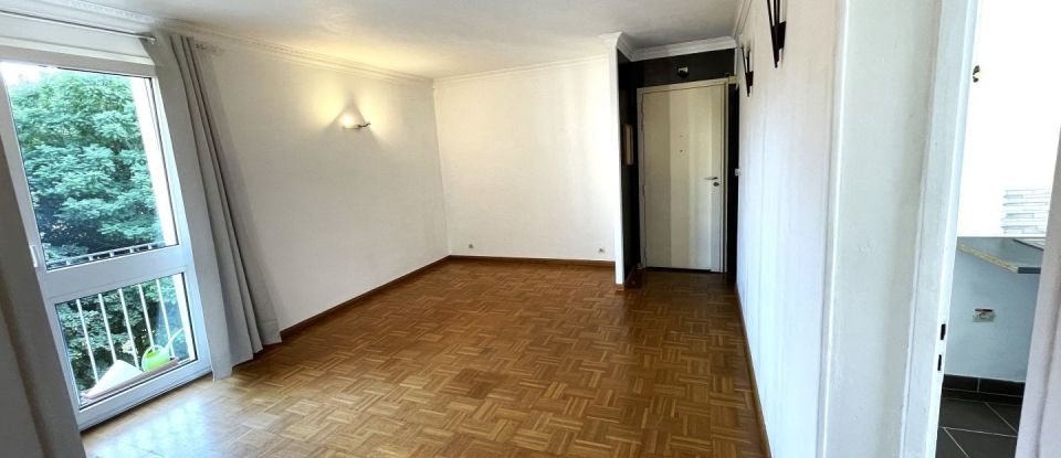 Appartement 4 pièces de 76 m² à Orly (94310)