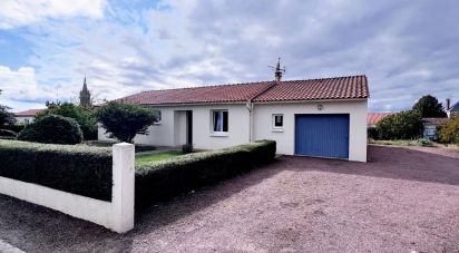 Maison 4 pièces de 100 m² à Saint-Hilaire-de-Voust (85120)
