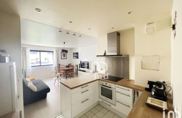 Apartment 2 rooms of 45 m² in Puteaux (92800)
