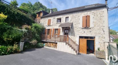 House 7 rooms of 143 m² in Château-Thierry (02400)