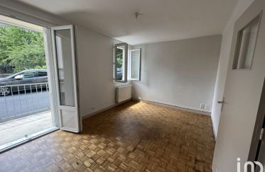 Appartement 2 pièces de 43 m² à Marvejols (48100)