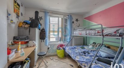 Appartement 3 pièces de 82 m² à Corbeil-Essonnes (91100)