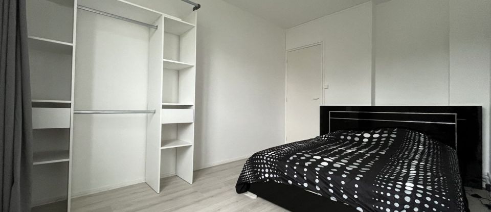 Apartment 4 rooms of 73 m² in Villenave-d'Ornon (33140)